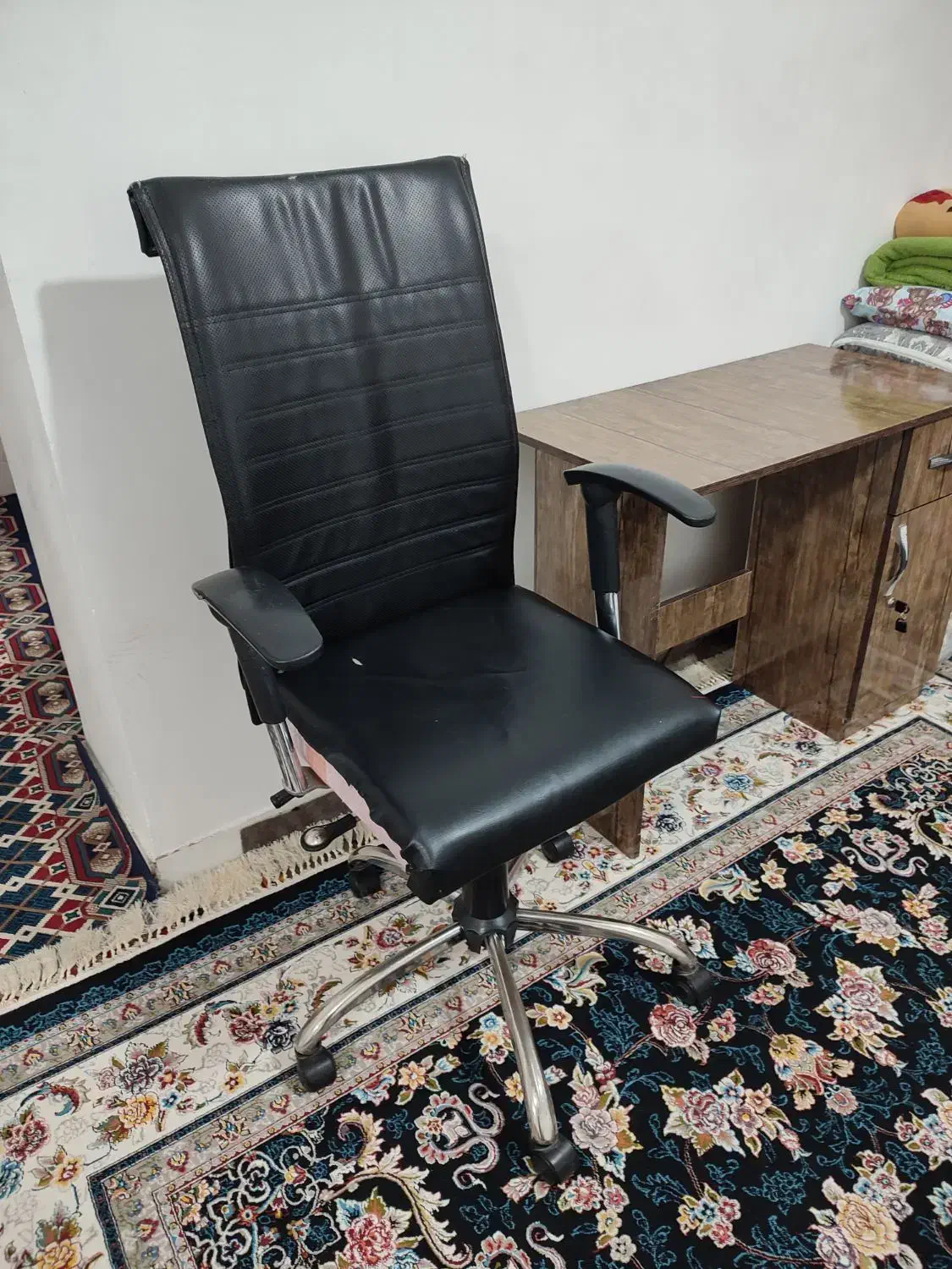 میزوصندلی گردان|میز تحریر و کامپیوتر|کرمانشاه, |دیوار