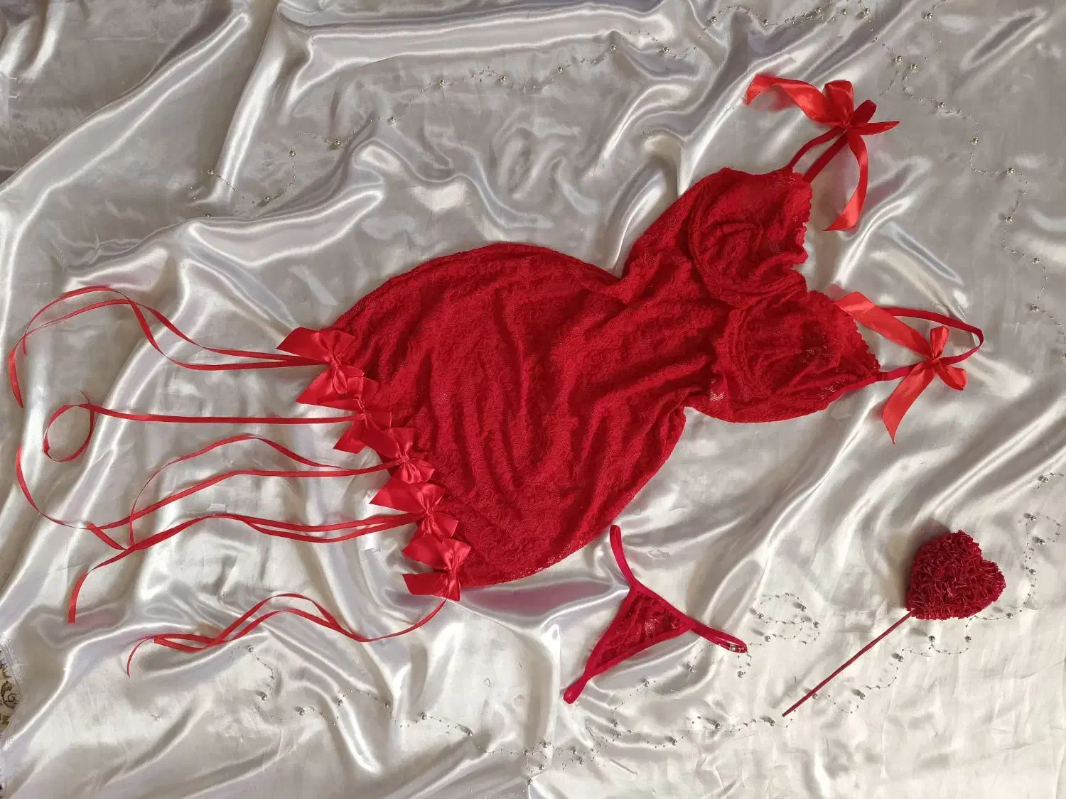 لباس زیر زنانه|لباس|شاهین‌شهر, شهرک گلدیس|دیوار