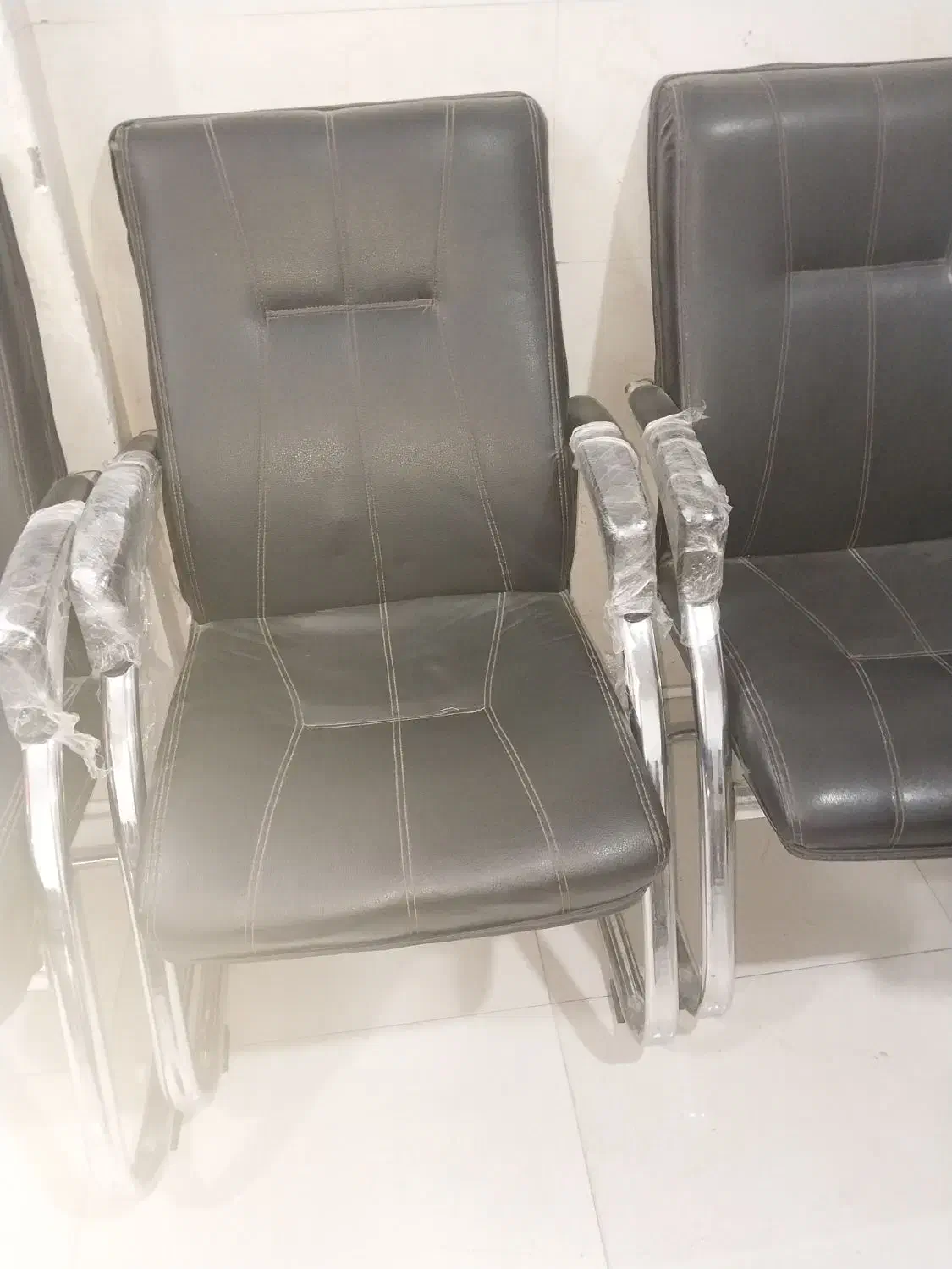 صندلی مارک اصلی|صندلی و نیمکت|مشهد, پورسینا|دیوار