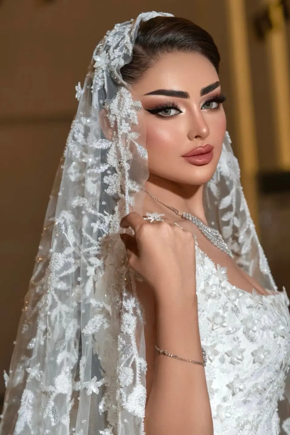 آموزش تخصصی میکاپ عروس شیراز