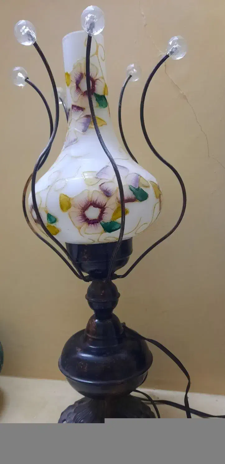 آباژور|چراغ خواب و آباژور|شیراز, کوی قضات|دیوار