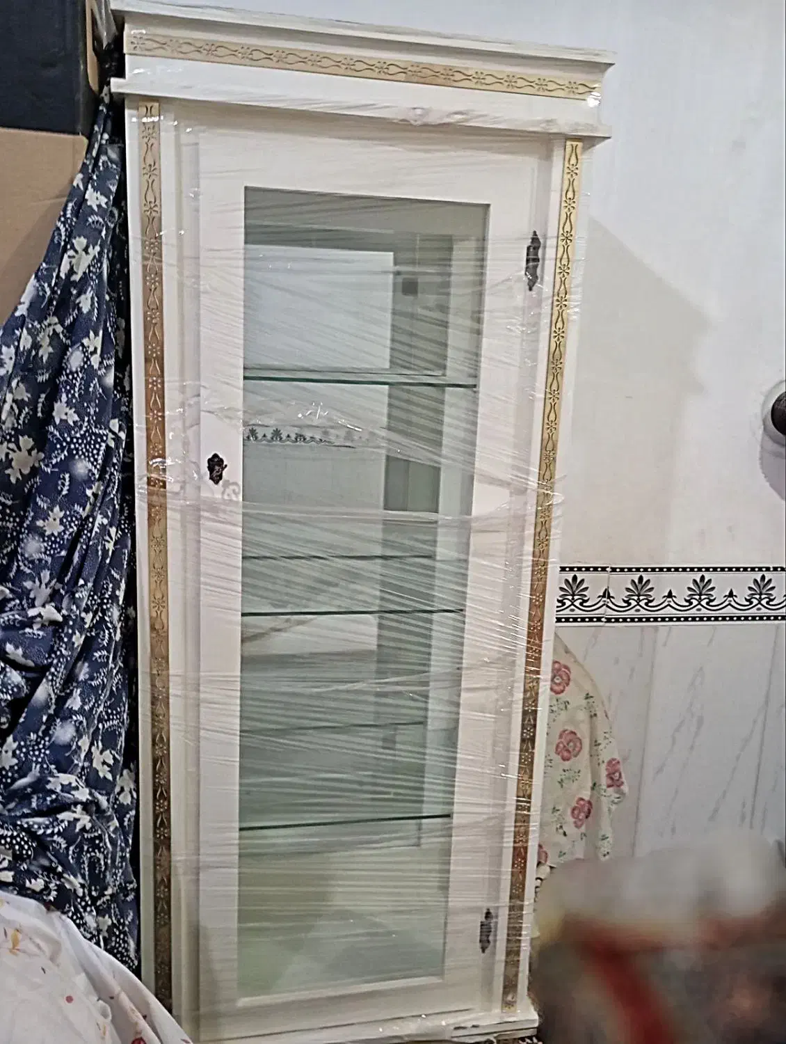 گنجه بوفه|بوفه، ویترین، کنسول|تربتحیدریه, طالقانی|دیوار