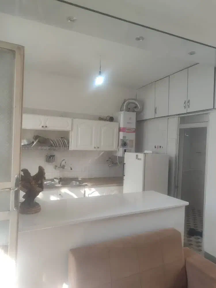 منزل مبله مستقل تمیزو مرتب روزانه و تایمی|اجارهٔ کوتاه‌مدت آپارتمان و سوئیت|شیراز, هفت تنان|دیوار