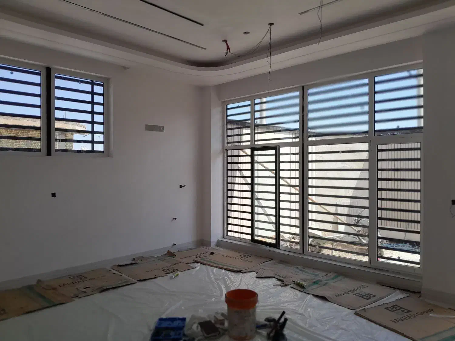 نصاب وتعمیردرب وپنجره دوجداره|خدمات پیشه و مهارت|رفسنجان, |دیوار