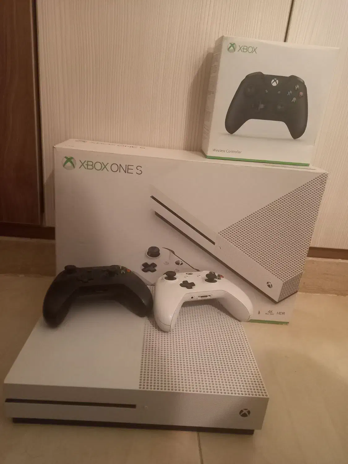 xbox one s کاملا سالم و نو|کنسول، بازی ویدئویی و آنلاین|اصفهان, رزمندگان|دیوار