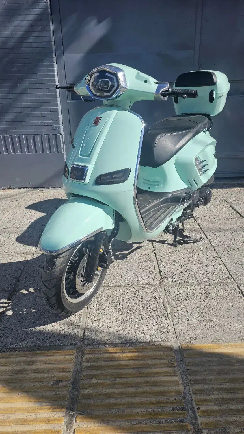 کویر s5|موتورسیکلت|کوار, |دیوار