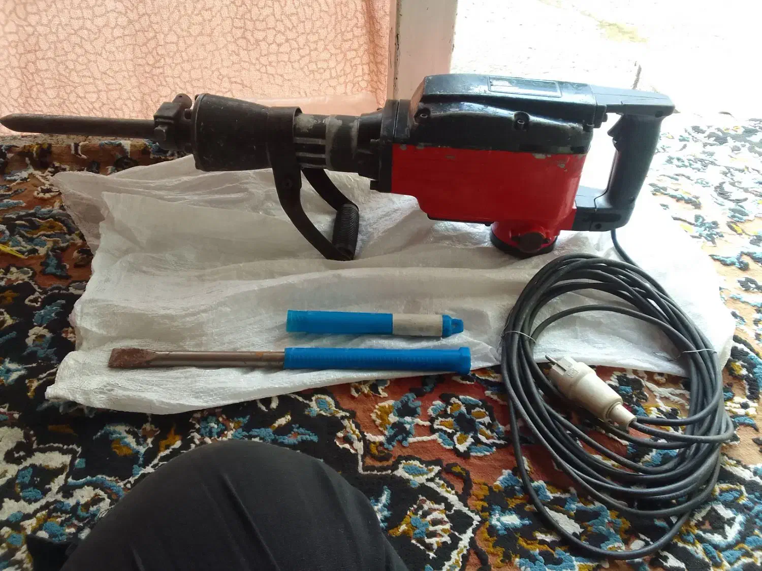 دیلر.هلتی.17کیلویی.سالم قیمت8800000تومان|ابزارآلات|رشت, کوی طالقانی|دیوار