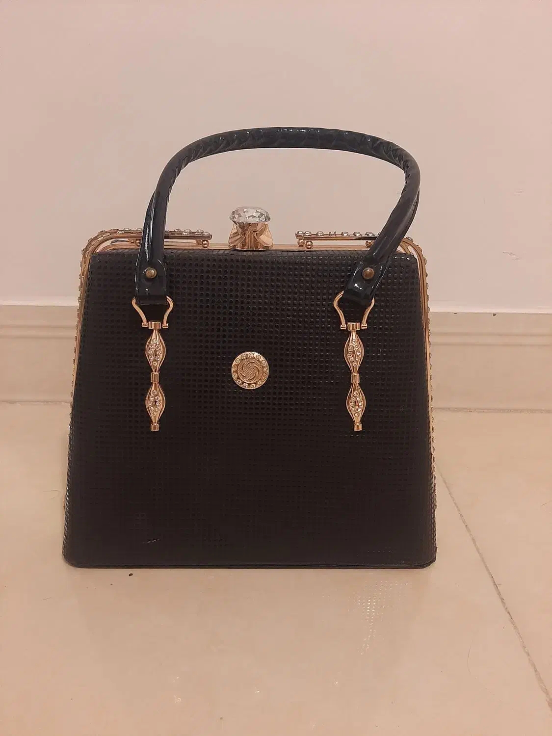 کیف مجلسی سرمه ای درحدنو|کیف، کفش، کمربند|نهاوند, |دیوار