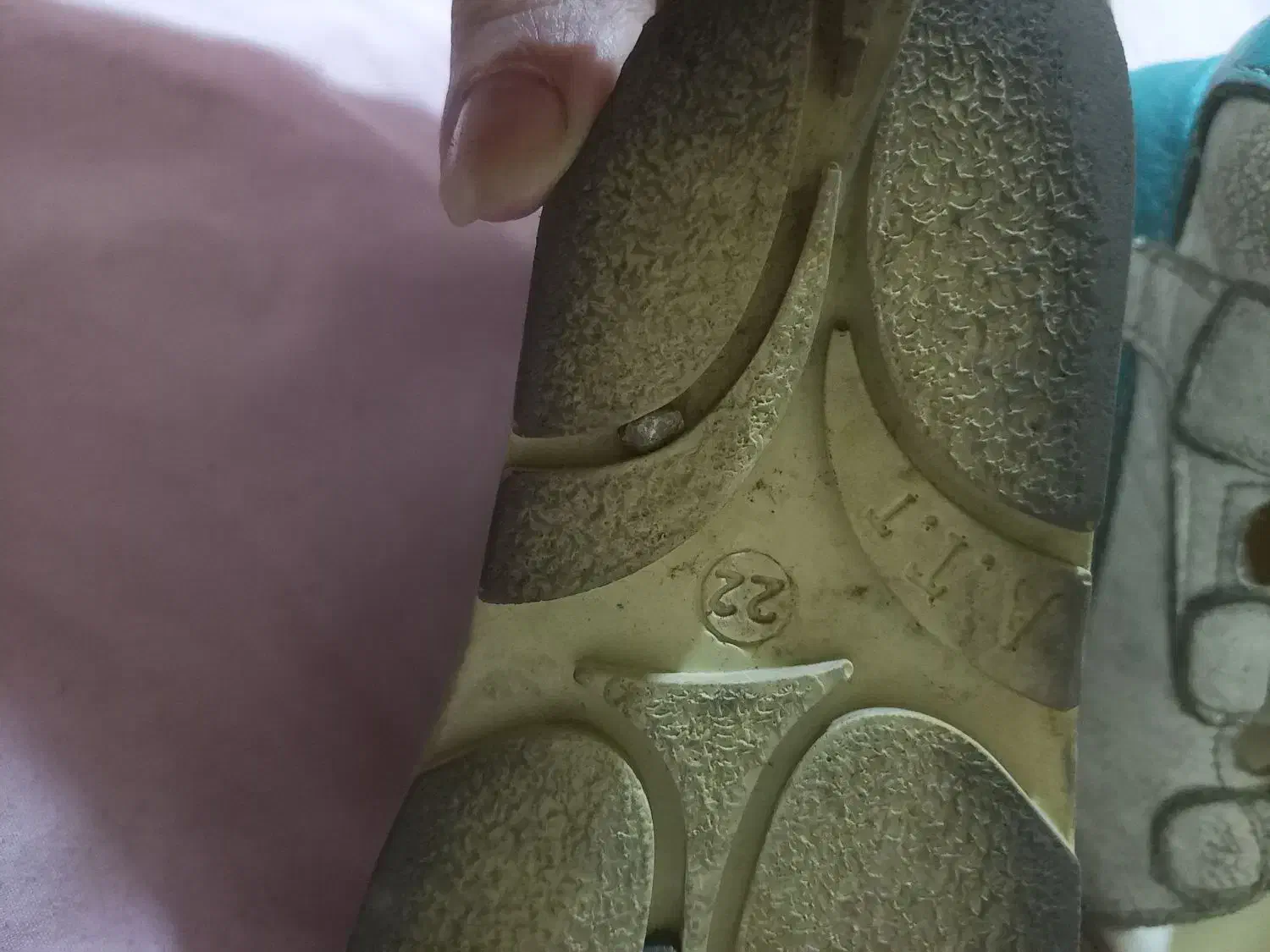 کفش ارتوپدی کودک سایز ۲۲ و ۲۴|کفش و لباس بچه|تهران, علم و صنعت|دیوار