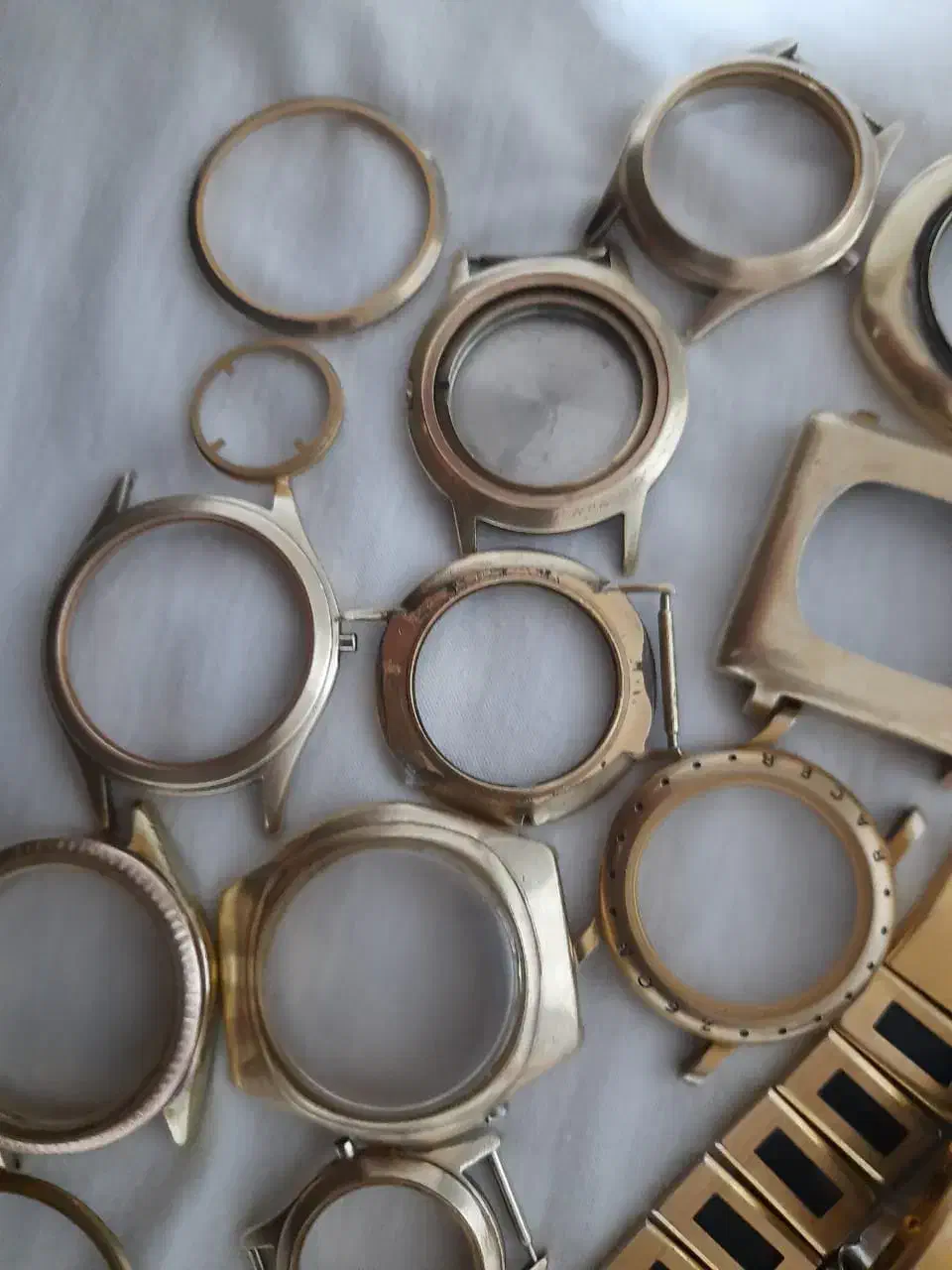 اوراقی|ساعت|جهرم, |دیوار