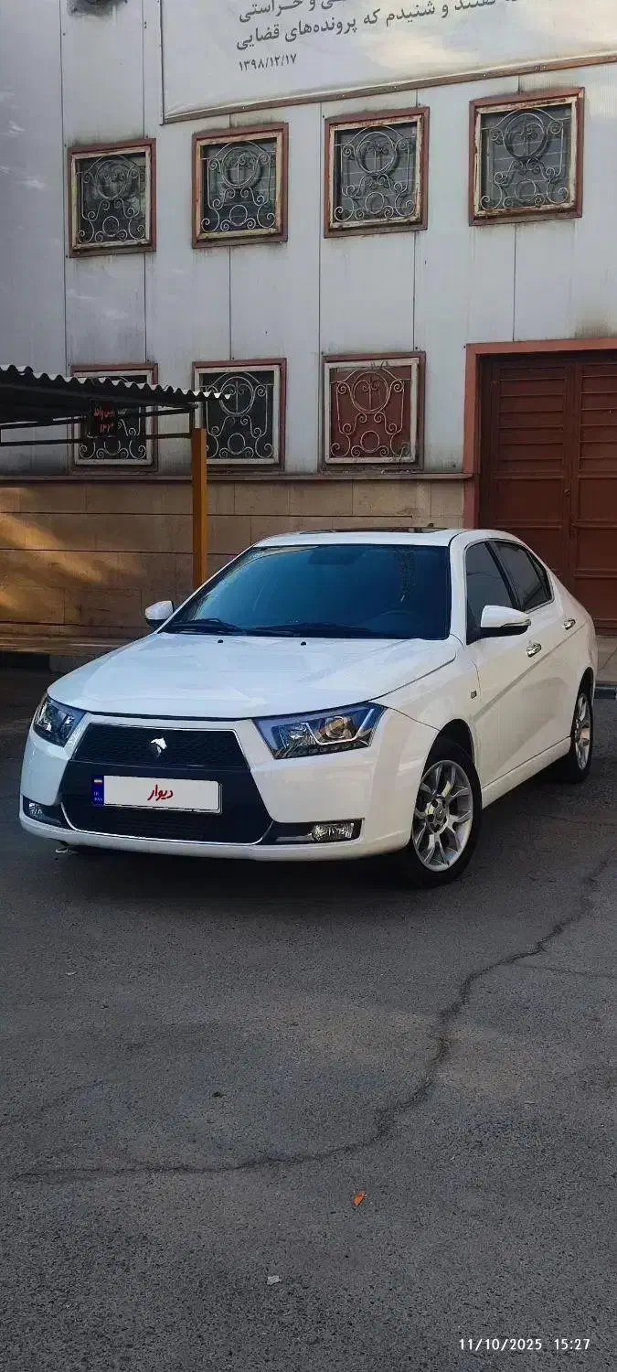 دنا پلاس توربو ۴۰۲ و مزدا ۳۲۳|خودرو سواری و وانت|تهران, گلستان (شهرک راه آهن)|دیوار