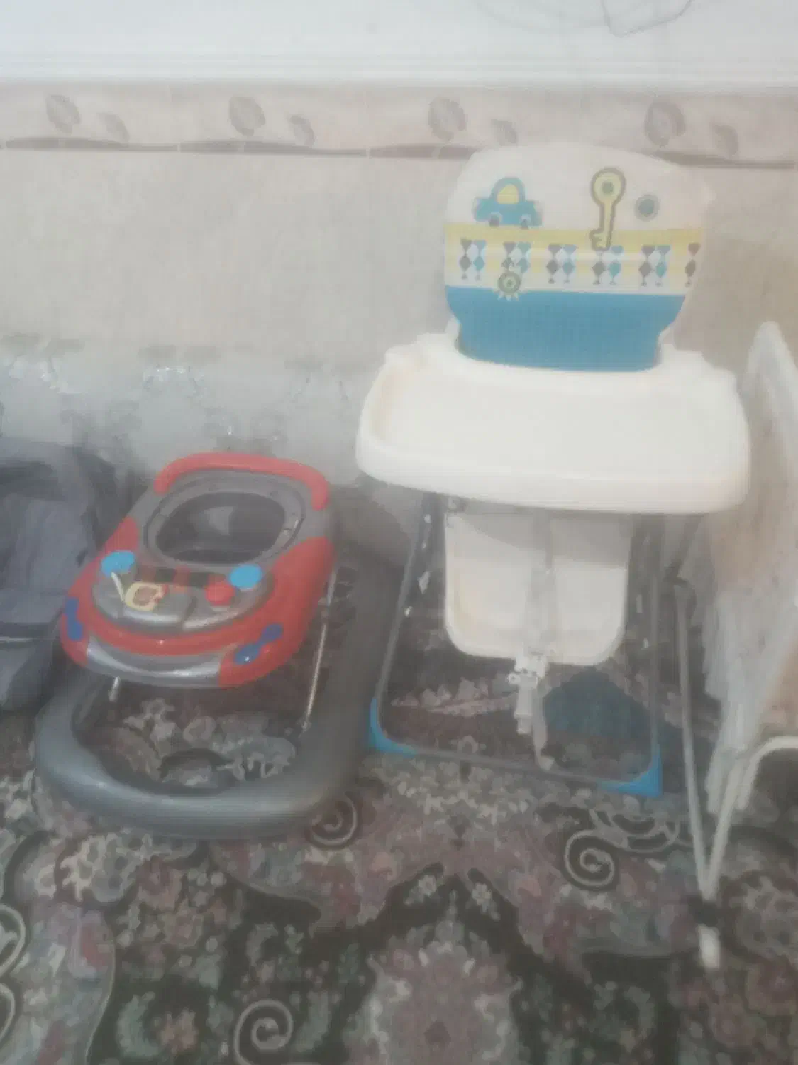 میز غذابچه|میز و صندلی غذاخوری|زابل, |دیوار