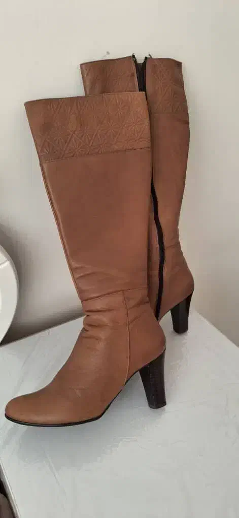 چکمه چرمی کامل نو|کیف، کفش، کمربند|بروجرد, |دیوار