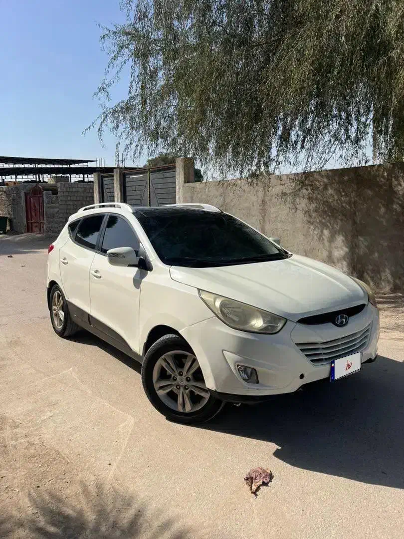 توسان ۲۰۱۱|خودرو سواری و وانت|قشم, |دیوار