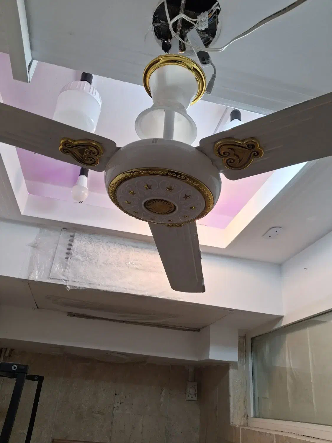 پنکه سقفی ۳ پره بدون صدا در حده نو|پنکه و تصفیه‌کنندهٔ هوا|تهران, شهرک غرب|دیوار