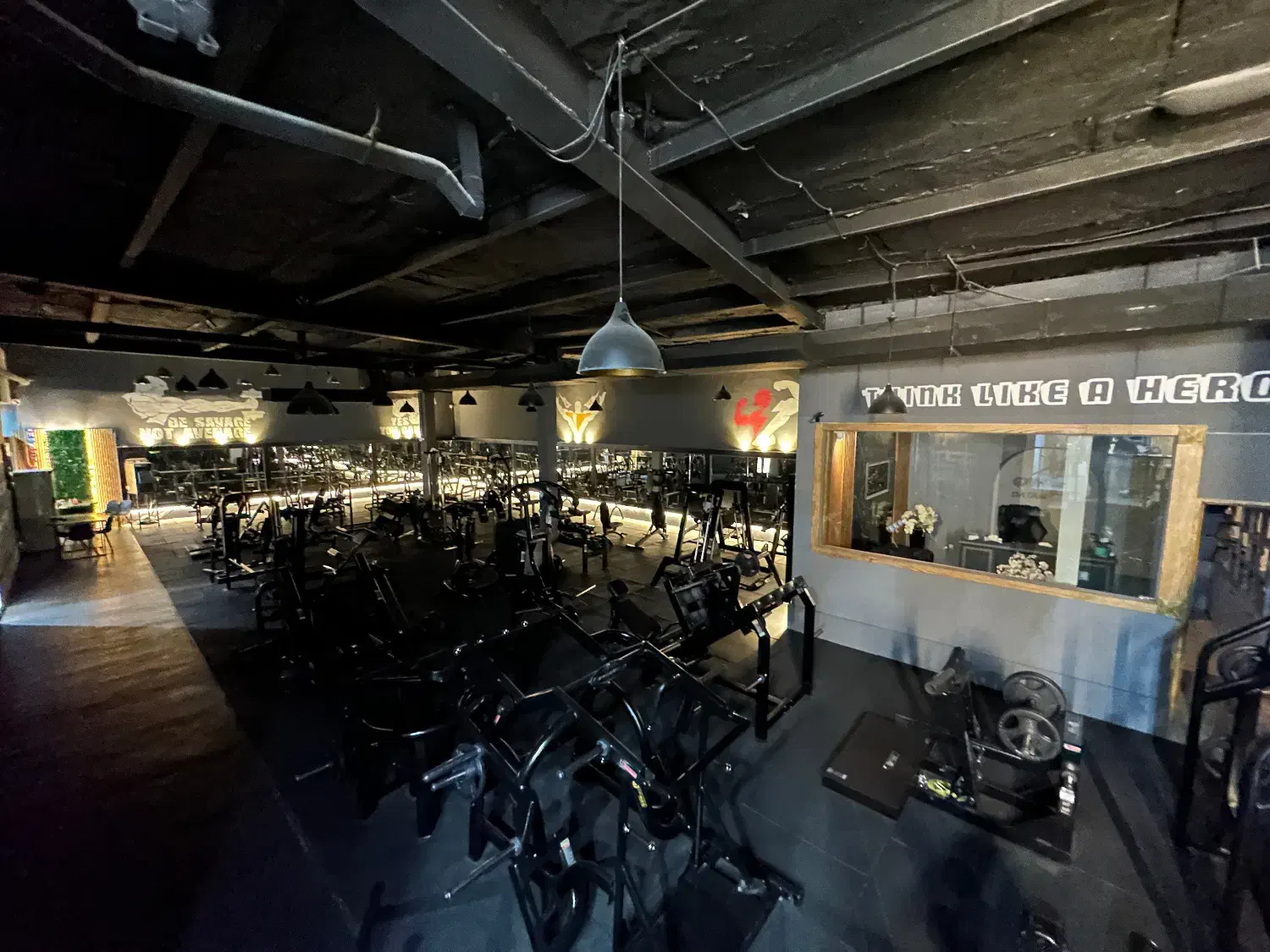 کار در باشگاه بدنسازی|استخدام سرایداری و نظافت|مشهد, الهیه|دیوار