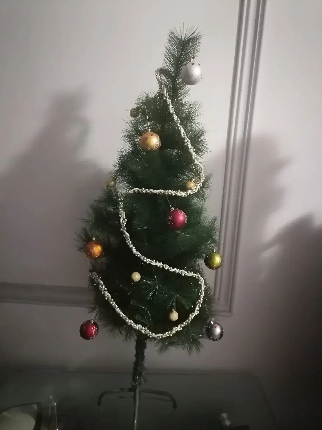 گل کریسمس|گل مصنوعی|کرمان, |دیوار