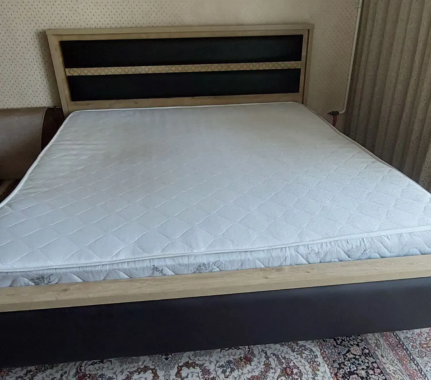 تختخواب دونفره|تخت و سرویس خواب|فولادشهر, سایت صنعتی کاوه|دیوار