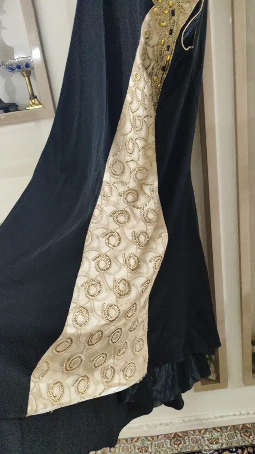 لباس مجلسی|لباس|خرمآباد, |دیوار