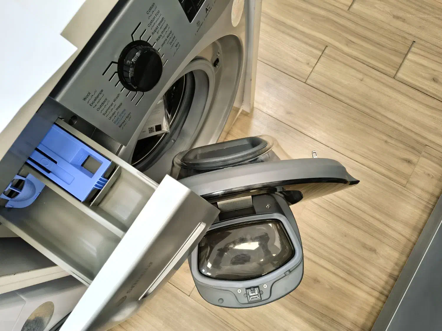 جشنواره یلدایی اجناس ویترینی با پایینترین قیمت|ماشین ظرفشویی|ایلام, |دیوار