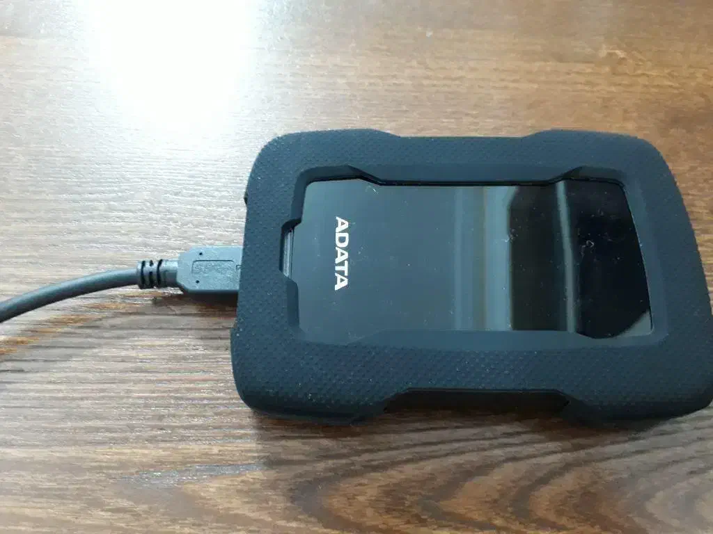 هارد اکسترنال قابل حمل ای دیتا با ظرفیت 4 ترابایت|قطعات و لوازم جانبی رایانه|تهران, شهرک پاسداران|دیوار