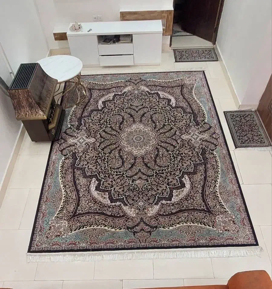 فرش ۹متری ۱۷۰۰شانه مشهد|فرش|رشت, سلیمانداراب|دیوار