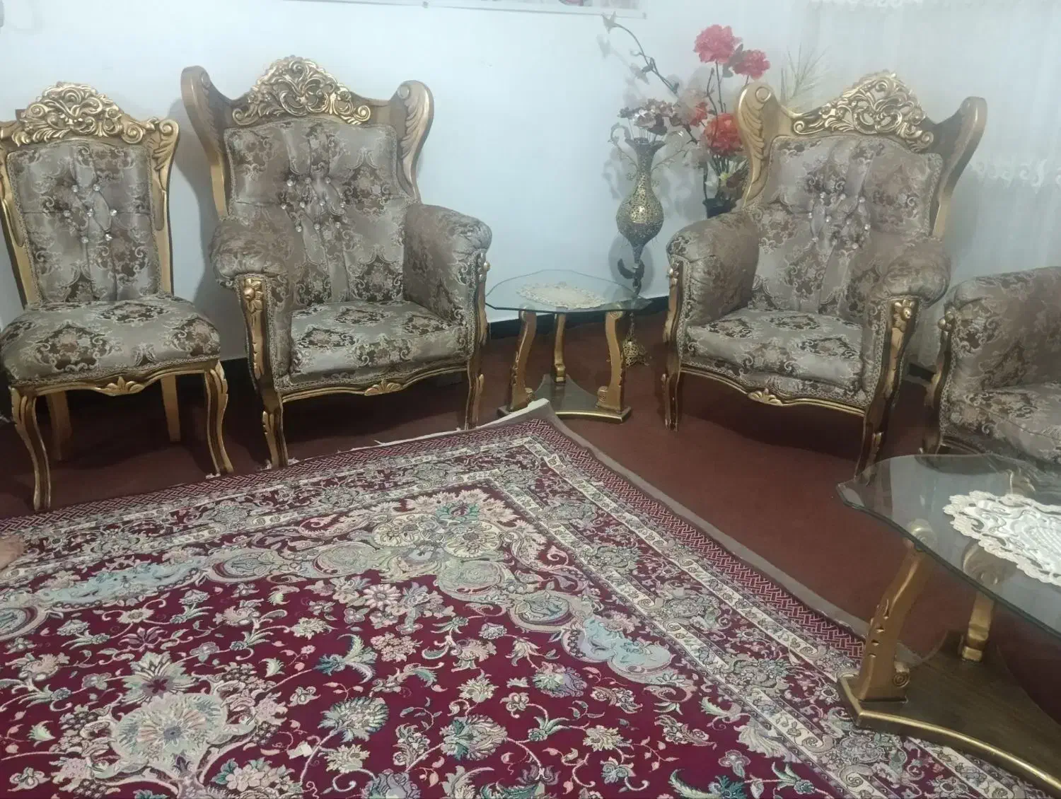 مبل سلطنتی با چوب گردو سالم|مبلمان خانگی و میز عسلی|میاندوآب, |دیوار