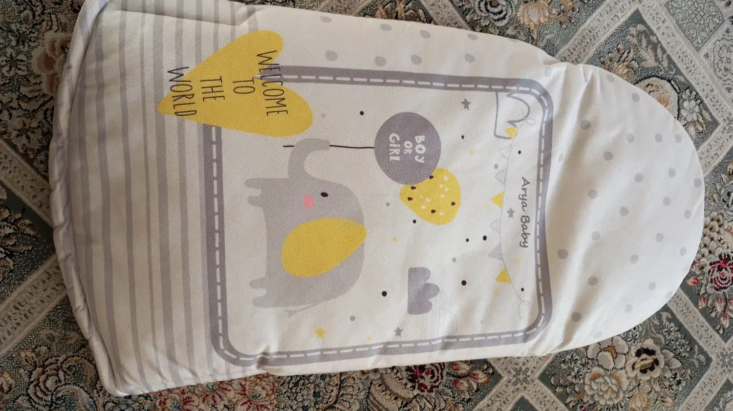 آغوشی و کیسه خواب|کالسکه و لوازم جانبی|گلبهار, شهر جدید گلبهار|دیوار