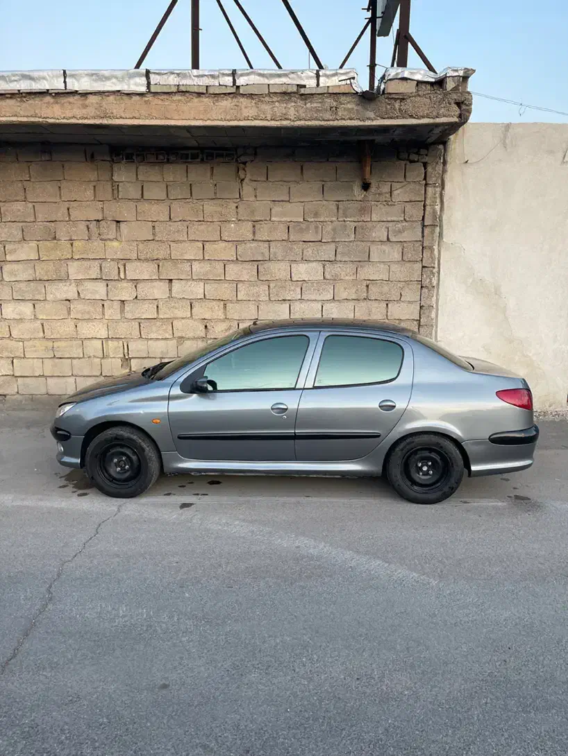 206 sd v8 مدل 91|خودرو سواری و وانت|شیراز, شهرک امیر کبیر|دیوار