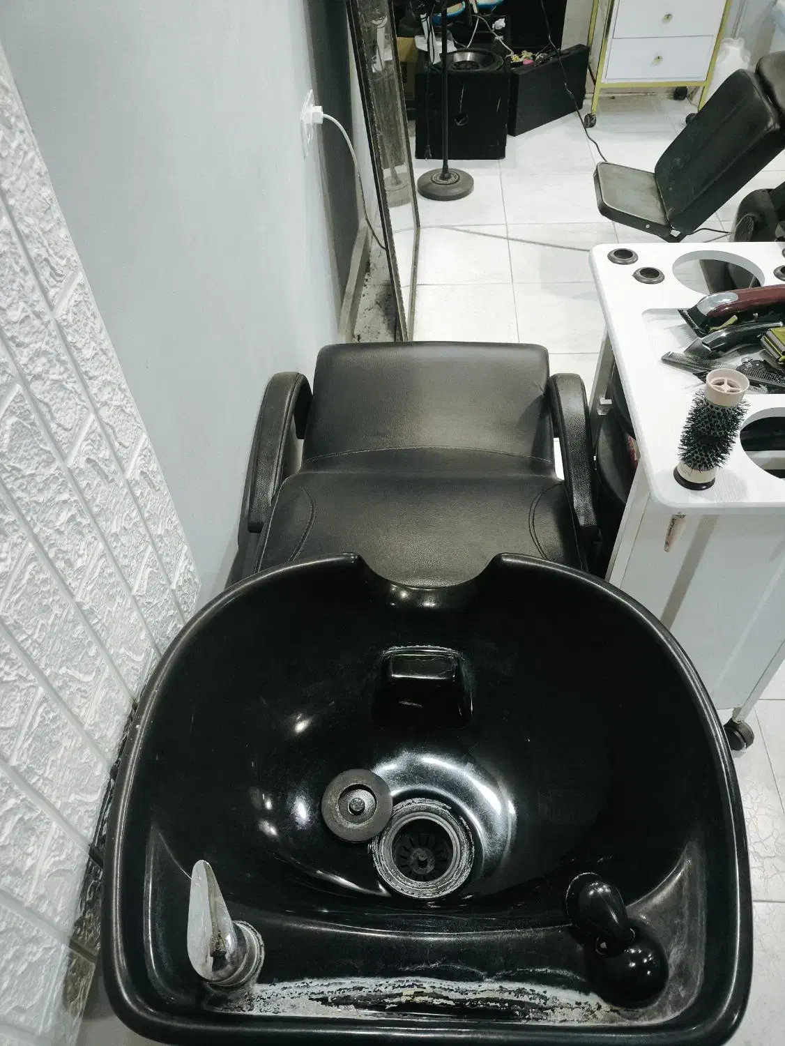 فروش ویژه وسایل ارایشگاه|آرایشگاه و سالن‌های زیبایی|بندر انزلی, صابرحنان|دیوار