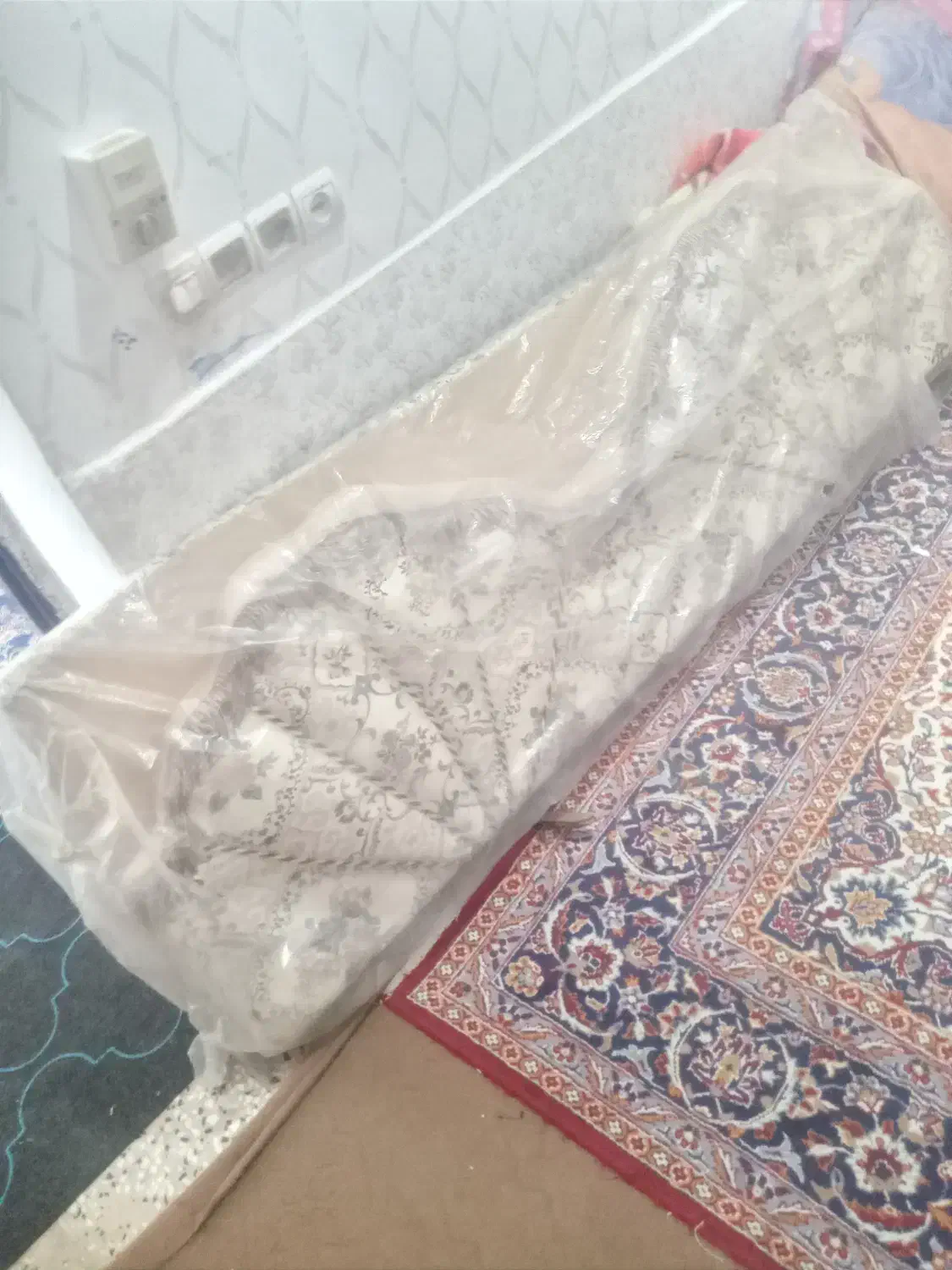 دوتا مبل خلینی دارم|مبلمان خانگی و میز عسلی|دزفول, |دیوار