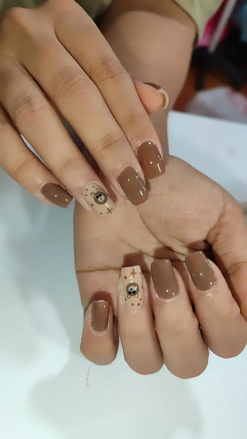 کاشت ناخن|خدمات آرایشگری و زیبایی|رشت, شالکو|دیوار