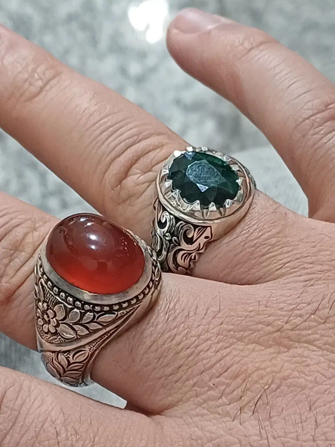 عقیق و زمرد پاکستانی اصل و دست ساز و کهنه|کلکسیون اشیاء عتیقه|قدس, شهر‌قدس|دیوار