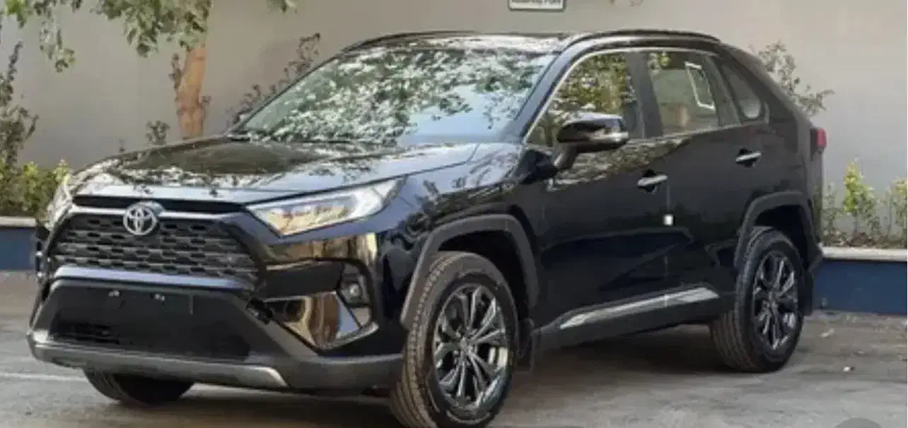 حواله تکمیل وجه شده راو4 مشکی|خودرو سواری و وانت|شیراز, حومه شیراز|دیوار