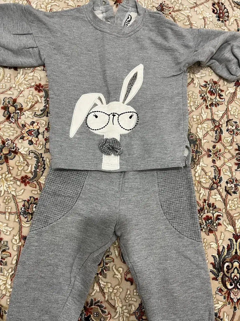 لباس بچه|کفش و لباس بچه|قم, زنبیل آباد|دیوار