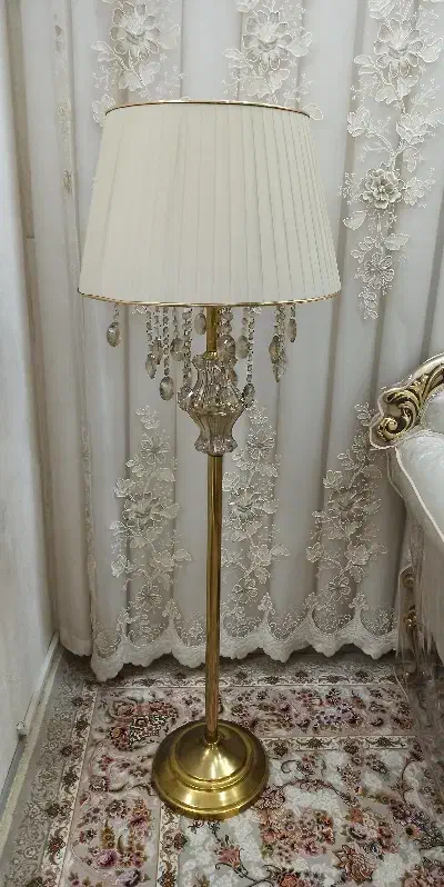 آباژور کریستالی|چراغ خواب و آباژور|رباط‌کریم, مسکن مهر آبشناسان|دیوار