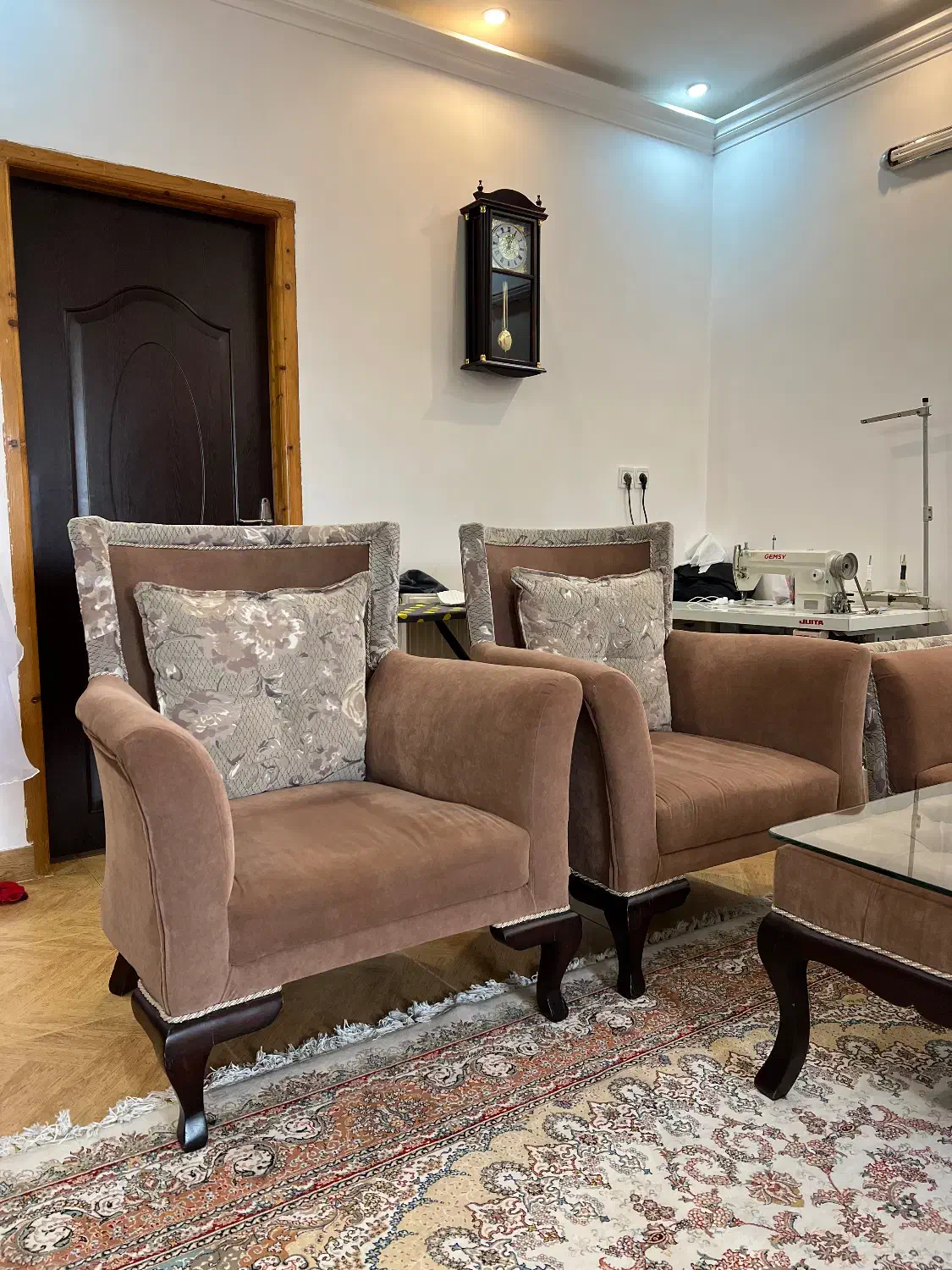 مبل ۷نفره درحدنو|مبلمان خانگی و میز عسلی|لنگرود, |دیوار