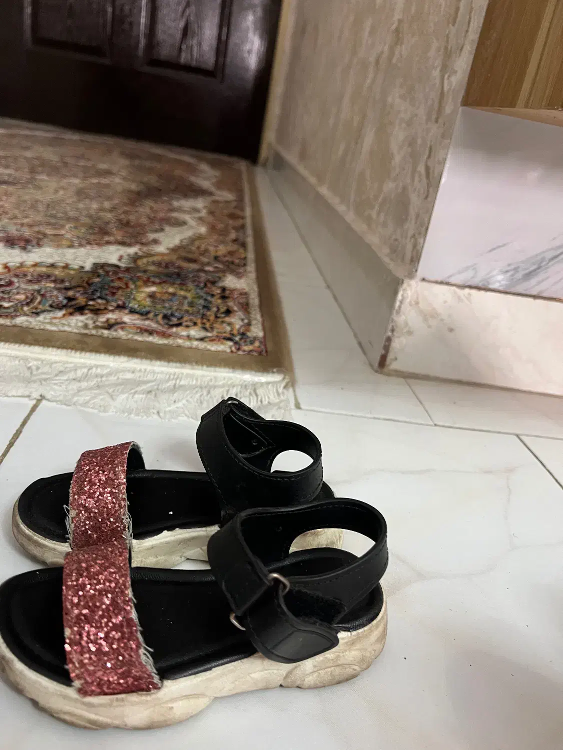 بوت دخترانه|کفش و لباس بچه|رشت, فلسطین|دیوار