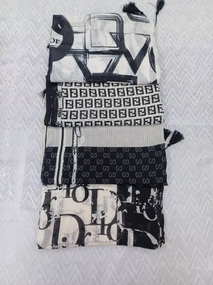 شال|لباس|لردگان, |دیوار