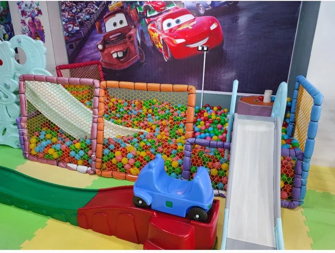 استخدام مربی خانم در خانه بازی شهر جم|استخدام آموزشی|جم, |دیوار