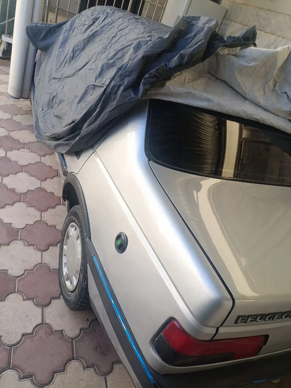 ۴۰۵دوگانه کارخانه شاسی پلمپ استثنائی مدل ۸۸|خودرو سواری و وانت|بیرجند, |دیوار