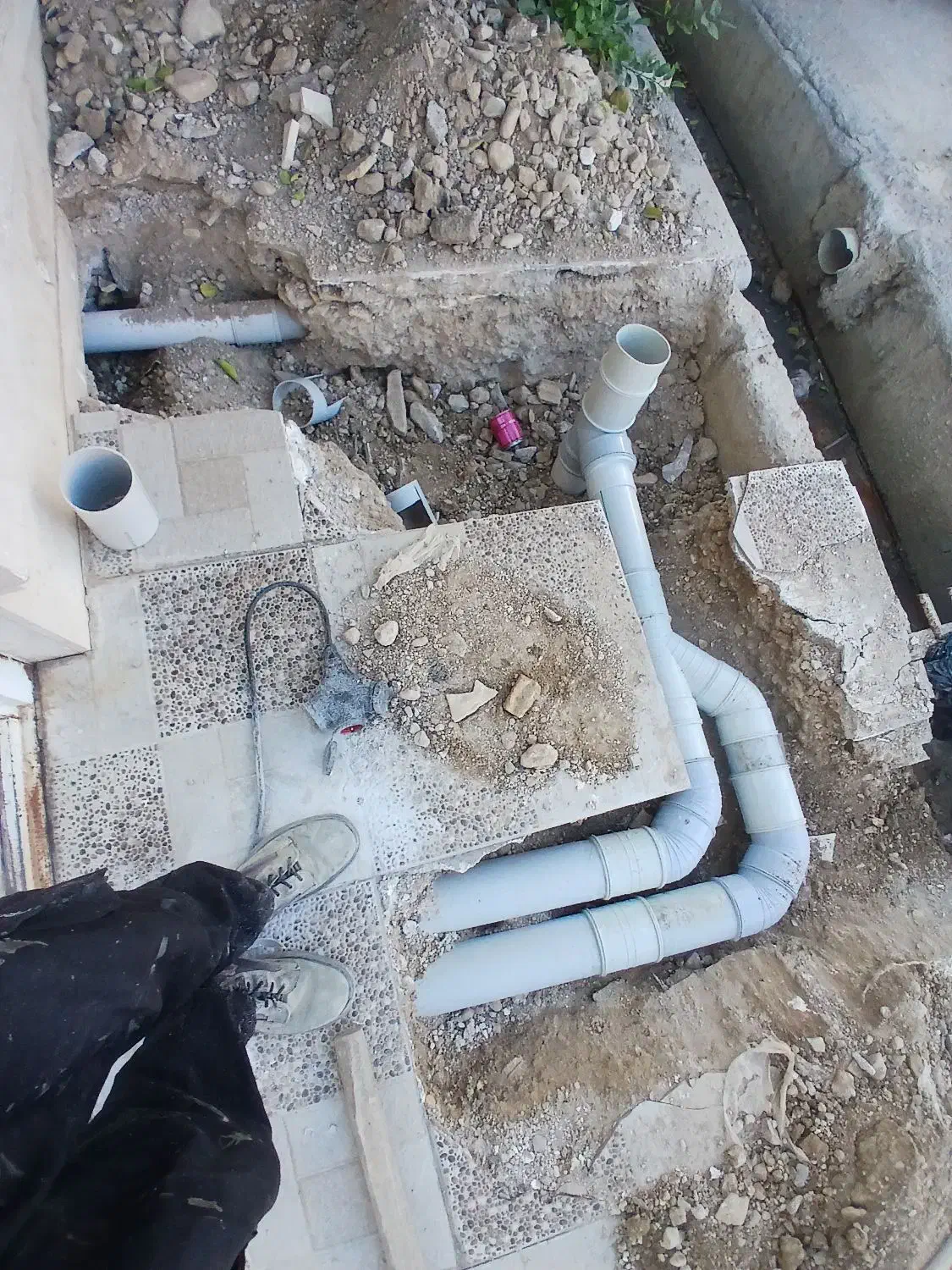 نصب و تعمیر و تخریب و کنده کاری تاسیسات فاضلاب|خدمات پیشه و مهارت|دوگنبدان, |دیوار