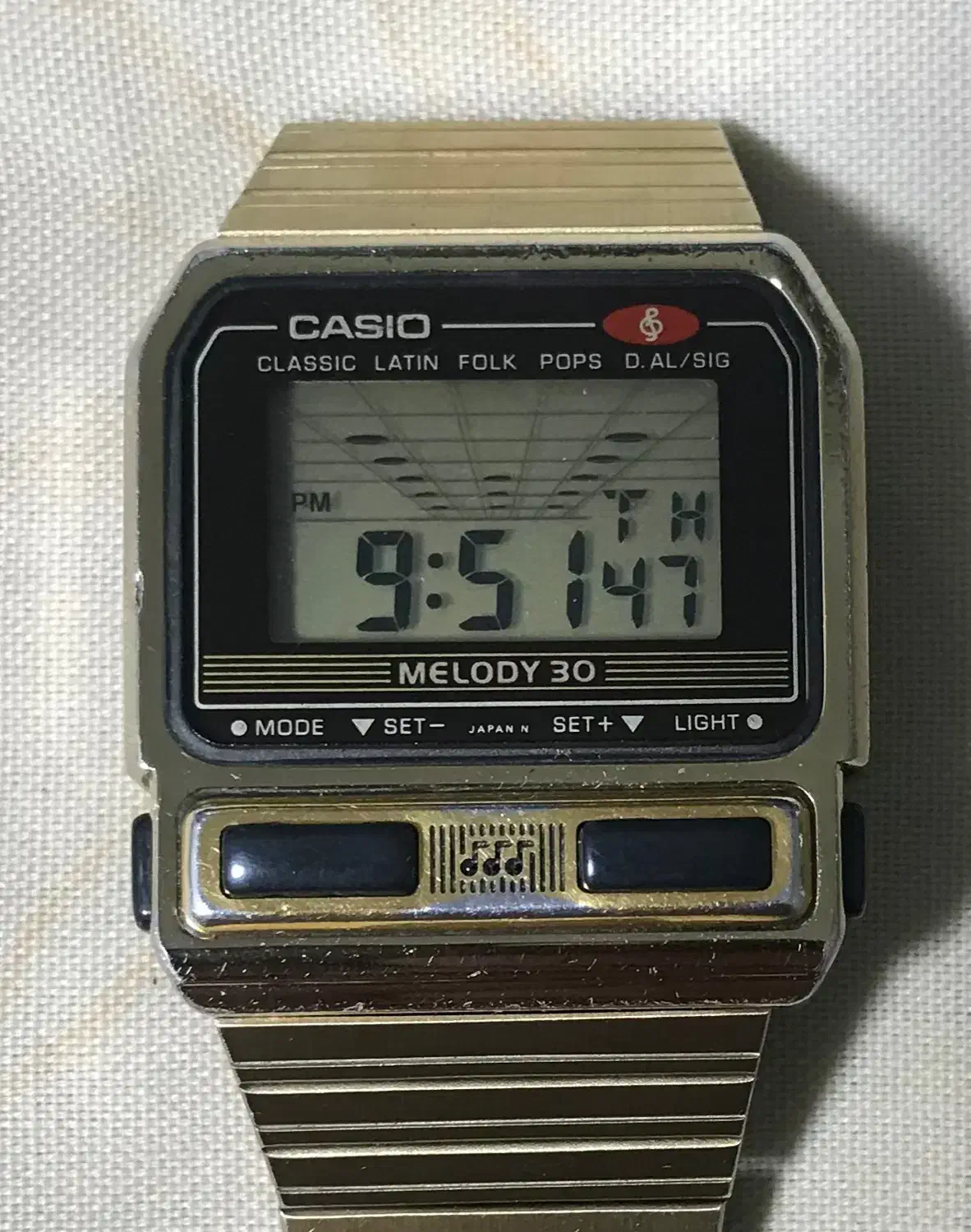 ساعت CASIO 30 MELODY اصل JAPAN بسیار قدیمی و کمیاب|ساعت|یزد, |دیوار