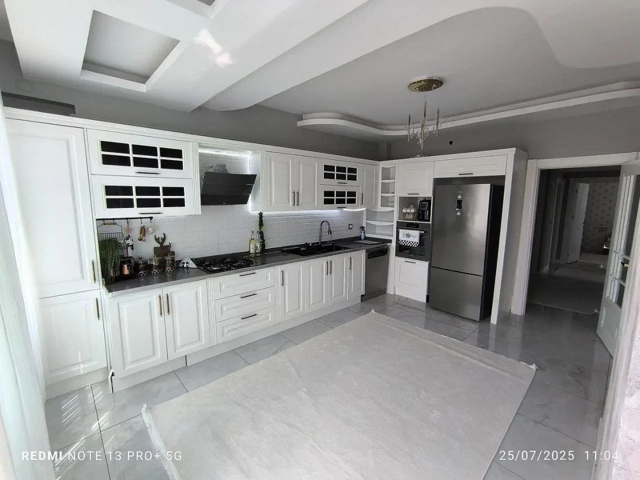 اجرا و طراحی تخصصی کابینت و کمد دیواری|مصالح و تجهیزات ساختمان|شیراز, قدوسی شرقی|دیوار