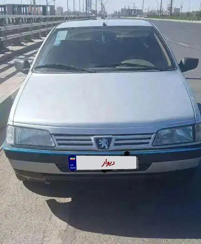 پژو 405 دوگانه فابریک مدل 98|خودرو سواری و وانت|قم, باغ شریفی|دیوار