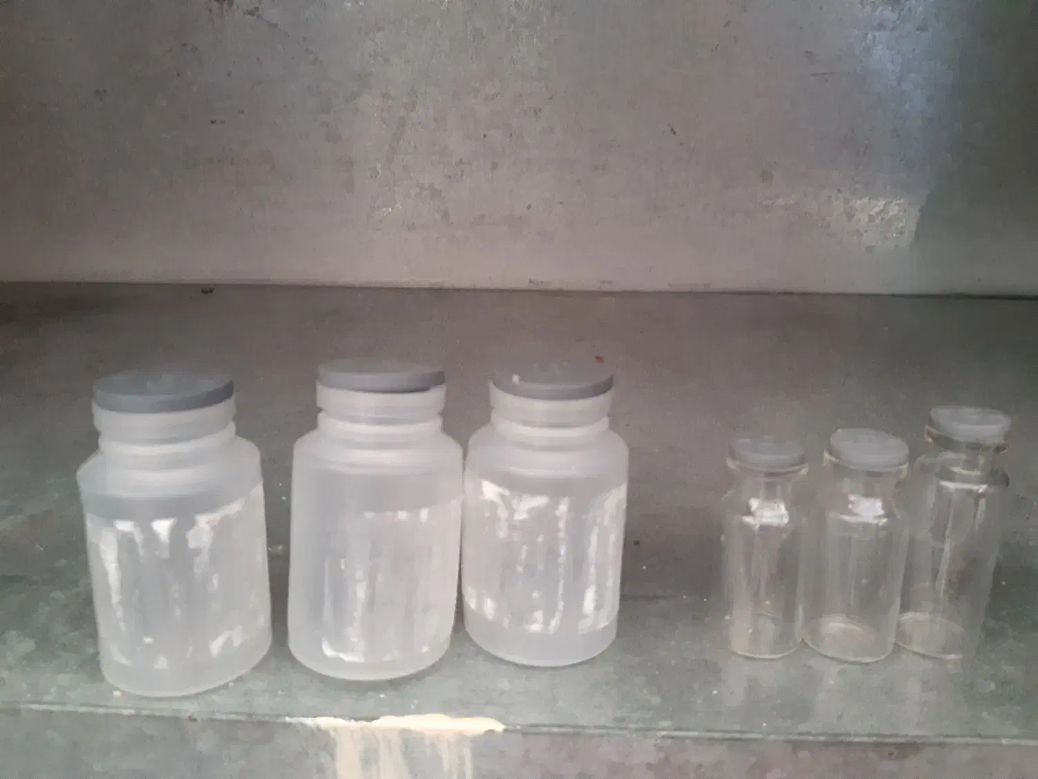 شیشه کوچک|ظروف نگهدارنده، پلاستیکی، یک‌بارمصرف|مشگین شهر, |دیوار