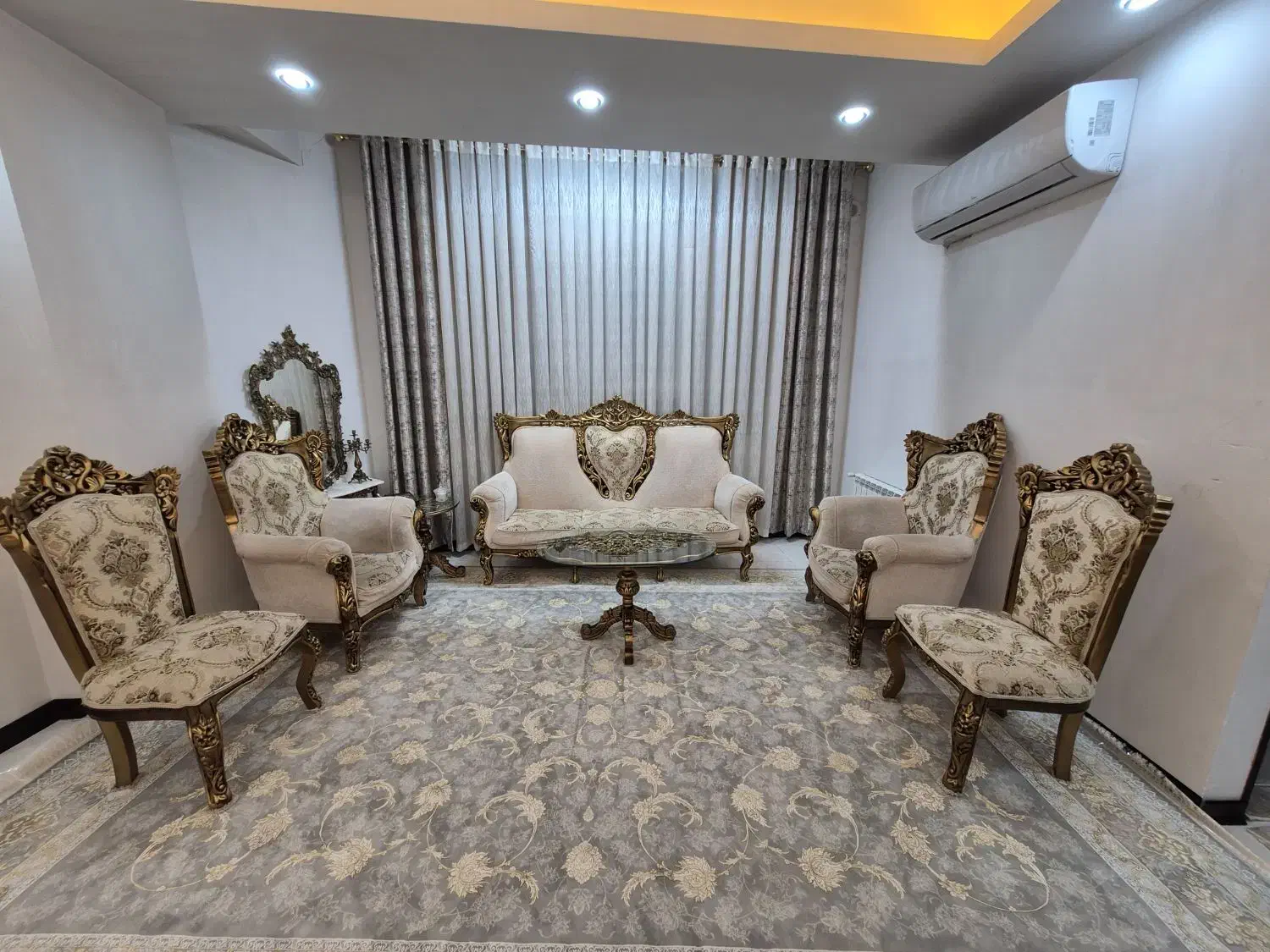 مبل و میز ناهارخوری سلطنتی|مبلمان خانگی و میز عسلی|کهریزک, |دیوار