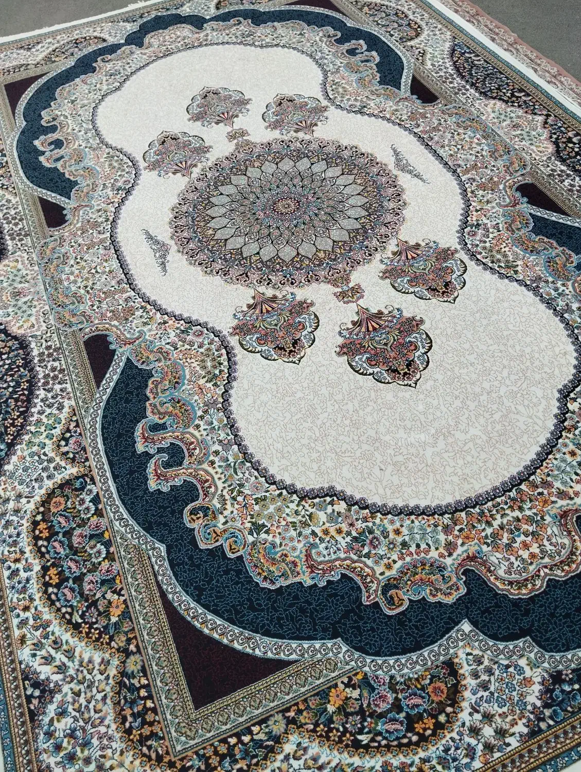 چهار عدد شش متری 700ش|فرش|مرند, |دیوار