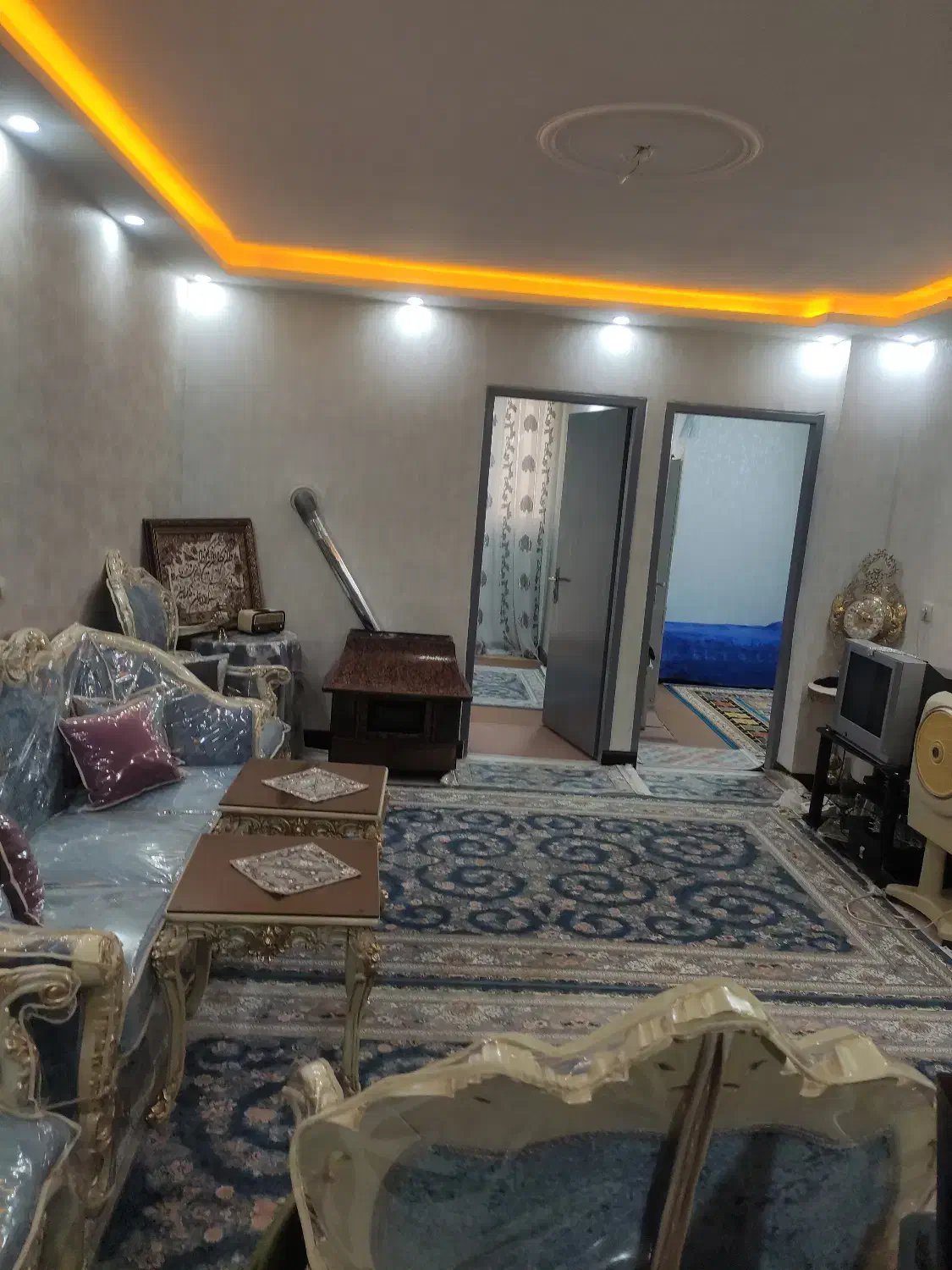 رهن آپارتمان۶۰متری|اجارهٔ آپارتمان|تهران, شهید اسدی|دیوار