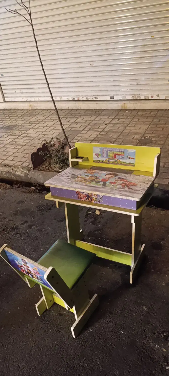 میز تحریر کاملا سالم|میز تحریر و کامپیوتر|تهران, جهاد|دیوار